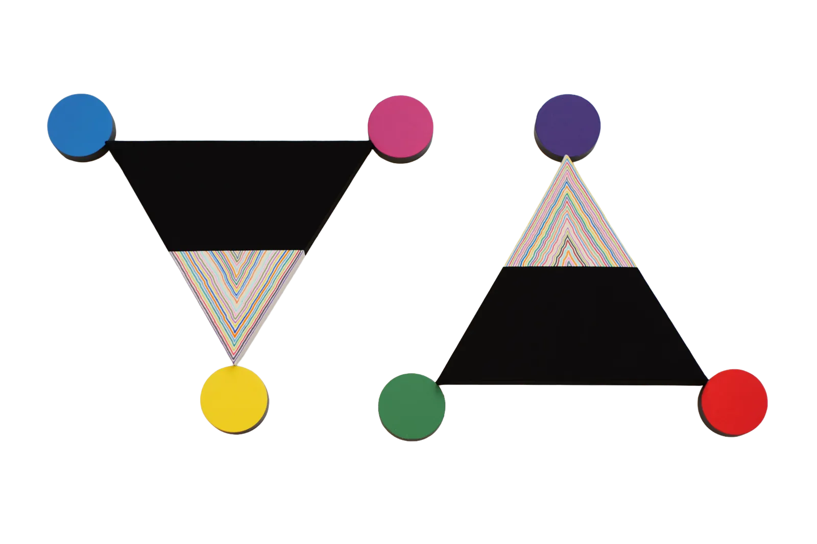 이상의 정의, 2024. Two triangle panels ringed by colored discs at their points, one half flat black and one half rainbow lines narrowing to a point